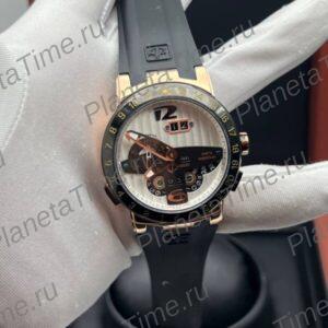 Ulysse Nardin El Toro GMT Perpetual Calendar 10210