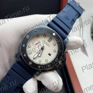 Panerai Submersible Luna Rossa 12025