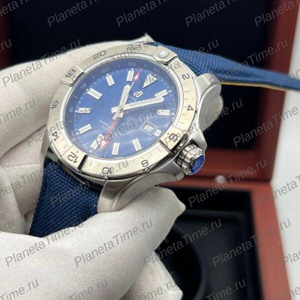 Breitling Avenger Automatic GMT 51327 фото 5