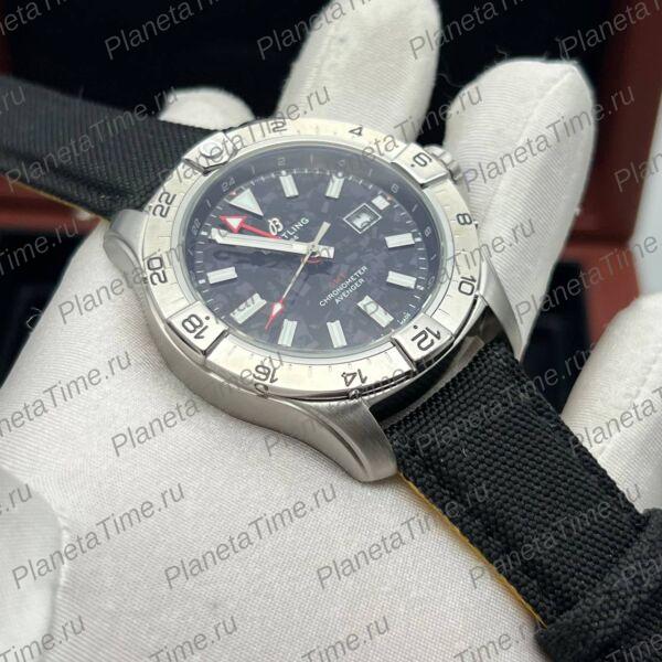 Breitling Avenger Automatic GMT 51329 фото 5