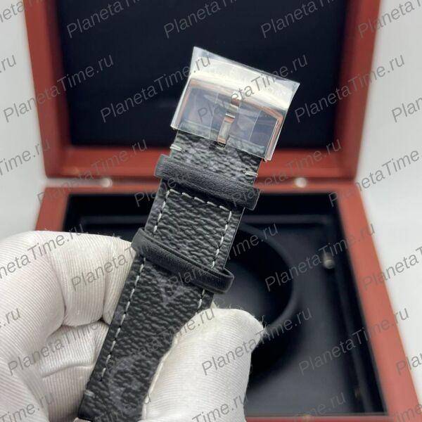 Louis Vuitton Tambour Monogram 12572 фото 9