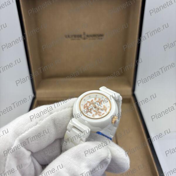 Louis Vuitton Tambour Monogram Flower 13540 фото 7