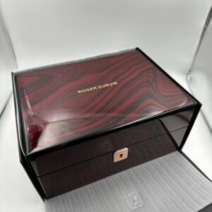 Коробка для чаcов Roger Dubuis RDB03